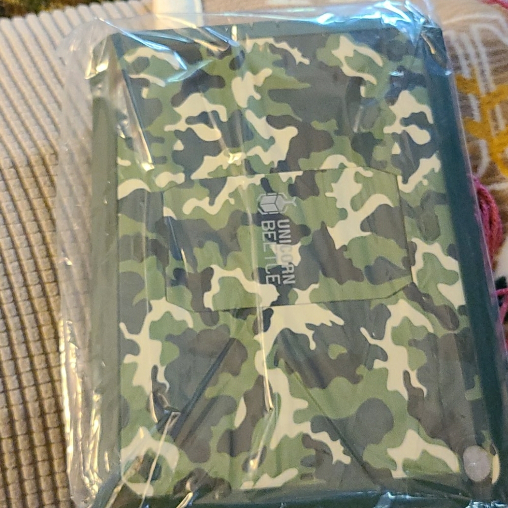 Camo iPad slipcase